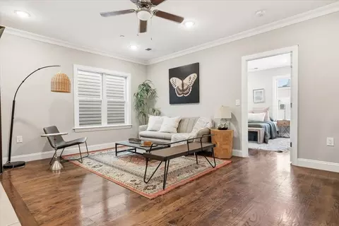 25 St Pauls Ave #3, Jersey City, NJ 07306
