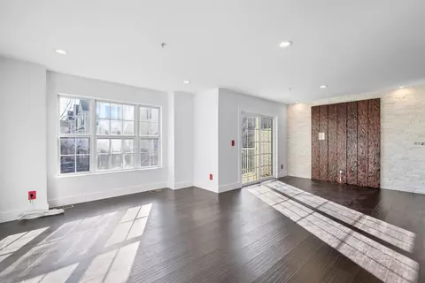 11 Bayside Dr #11, Bayonne, NJ 07002