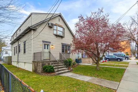 62 W 57th St, Bayonne, NJ 07002