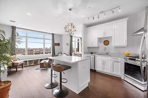 801 Palisade Ave #306, Union City, NJ 07087