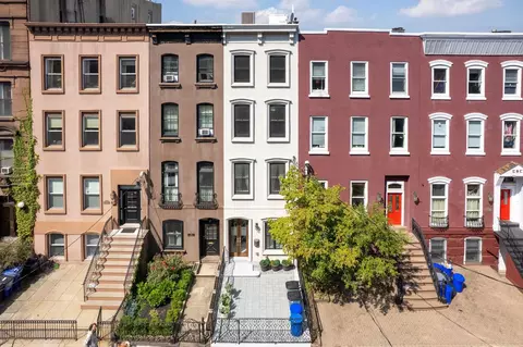 526 Hudson St, Hoboken, NJ 07030