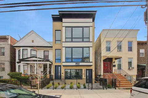 134 Hancock Ave #3, Jersey City, NJ 07307
