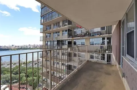 6040 Blvd E #29N, West New York, NJ 07093