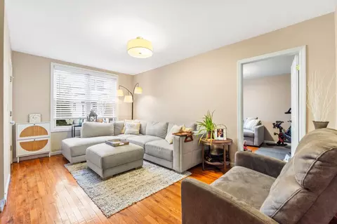 513 17th St, Union City, NJ 07087