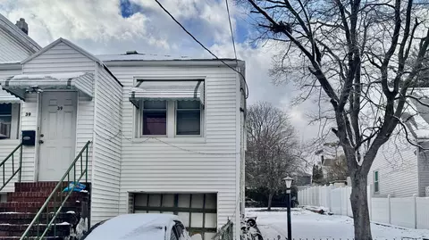 39-41 Lord Ave, Bayonne, NJ 07002
