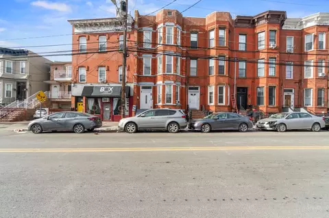 117 Palisade Ave, Jersey City, NJ 07306