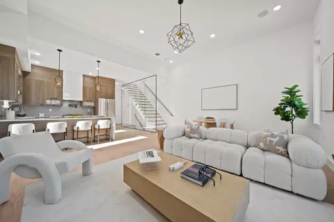 13 Lienau Pl #2, Jersey City, NJ 07306