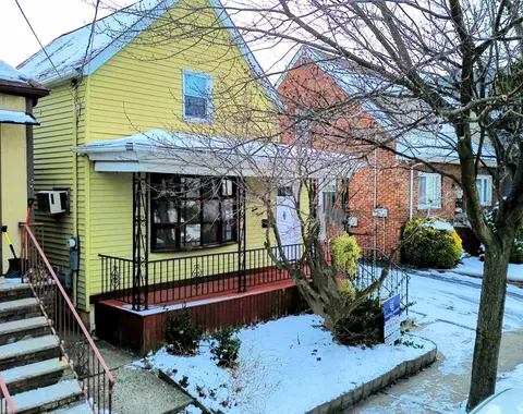 720 Hudson Ave, Secaucus, NJ 07094