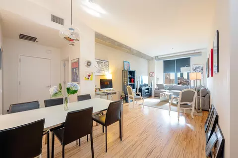 232 Pavonia Ave #812, Jersey City, NJ 07302