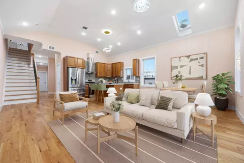 156 Leonard St #2, Jersey City, NJ 07307