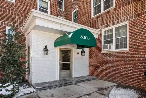 8300 Blvd E #4D, North Bergen, NJ 07047