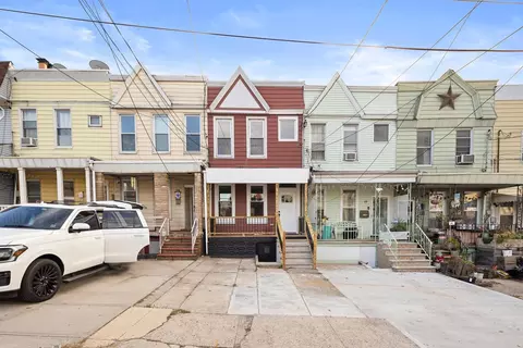 77 Boyd Ave, Jersey City, NJ 07304