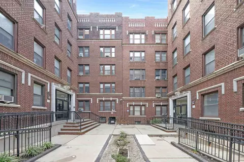 277 Harrison Ave #B5, Jersey City, NJ 07304