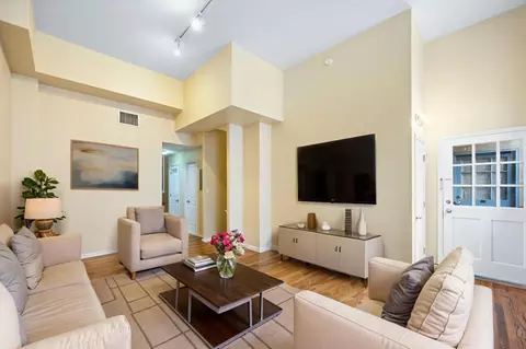 341 Monmouth St #104D, Jersey City, NJ 07302