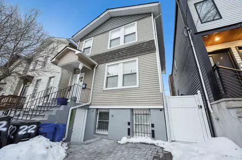 22 Jewett Ave, Jersey City, NJ 07304