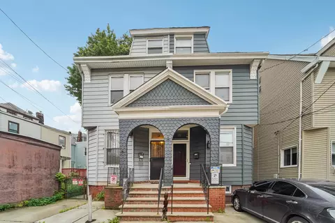 9 Howard Pl, Jersey City, NJ 07306