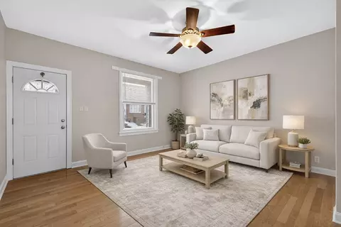 39 Willow St, Bayonne, NJ 07002