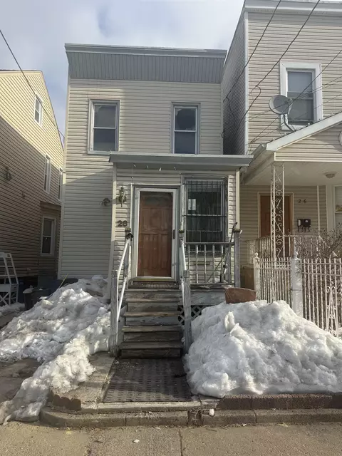 28 Gautier Ave, Jersey City, NJ 07306