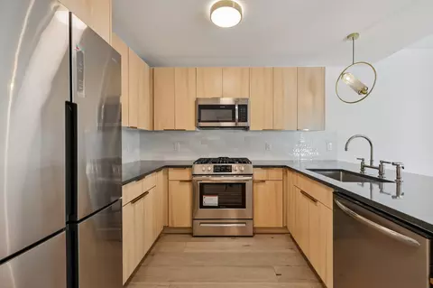 348 Baldwin Ave #209, Jersey City, NJ 07306
