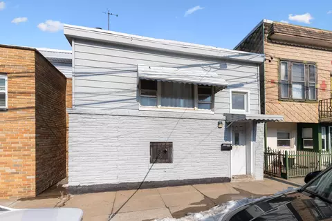 2008 41st St, North Bergen, NJ 07047