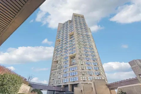 7002 Blvd E #41J, Guttenberg, NJ 07093