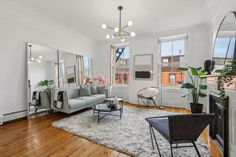 299 8th St #3L, Jersey City, NJ 07302