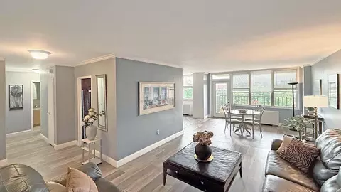 380 Mountain Rd #714, Union City, NJ 07087