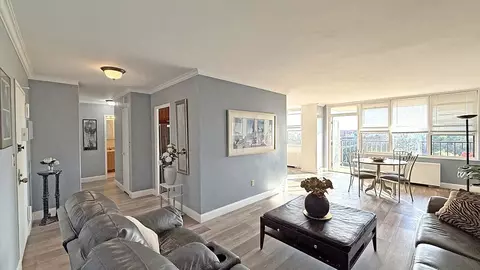 380 Mountain Rd #714, Union City, NJ 07087