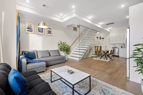 196 Delaware Ave # 2, Jersey City, NJ 07306
