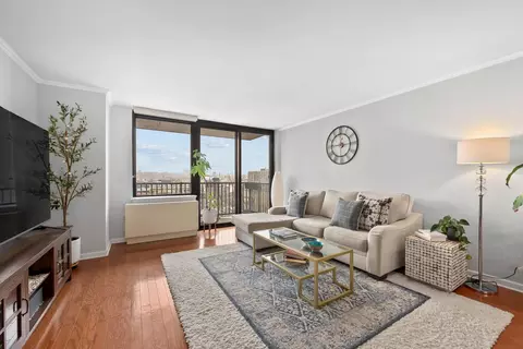 700 Grove St #9S, Jersey City, NJ 07310