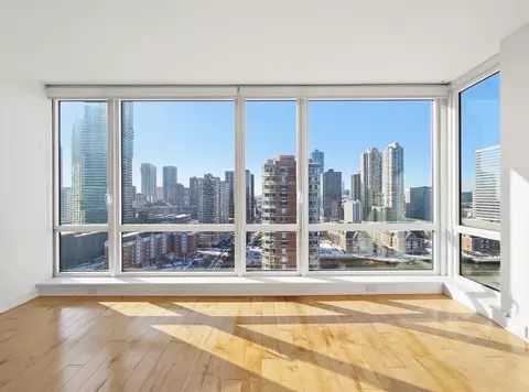 2 2nd St #2108, Jersey City, NJ 07302