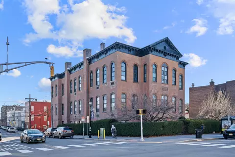 464 Central Ave #5, Jersey City, NJ 07307