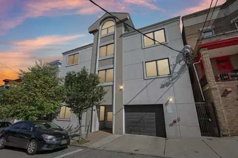 112 63rd St #33, West New York, NJ 07093