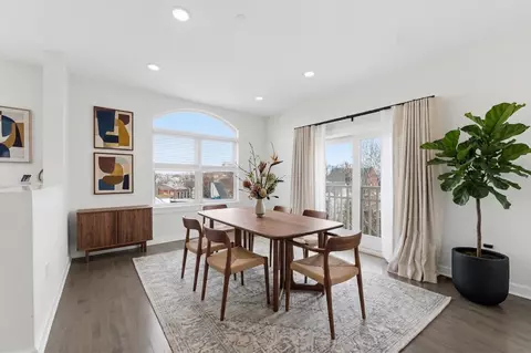 974 Summit Ave #406, Jersey City, NJ 07307