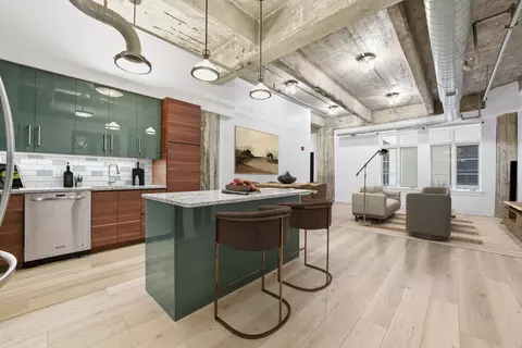 140 Bay St #2D, Jersey City, NJ 07302