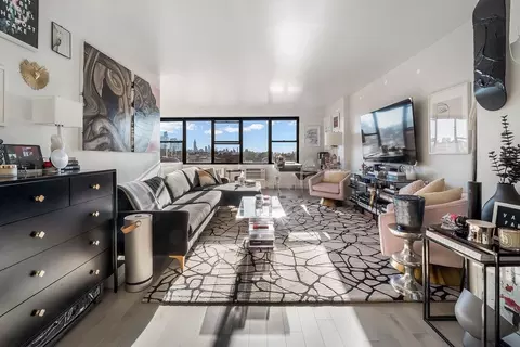 500 Central Ave #610, Union City, NJ 07087