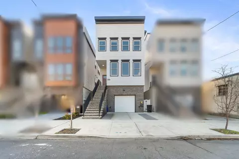 94 Van Horne St #2, Jersey City, NJ 07304