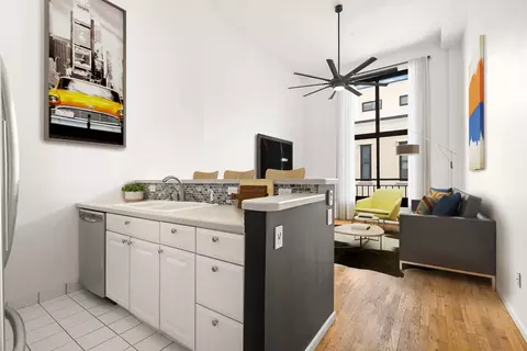 518-530 Gregory Ave #A425, Weehawken, NJ 07086