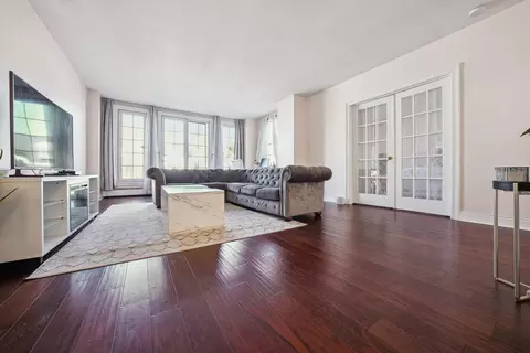 203 Shearwater Ct W #23, Jersey City, NJ 07305