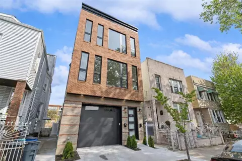 220 Freeman Ave, Jersey City, NJ 07306