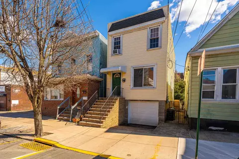 7020 Adams St, Guttenberg, NJ 07093