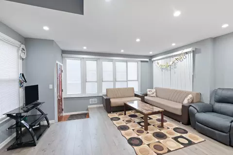 46 E 28th St, Bayonne, NJ 07002