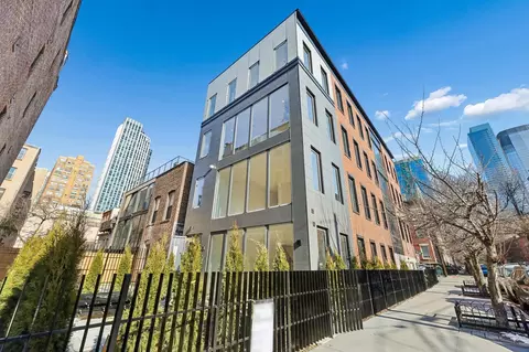 215 Warren St #PHC, Jersey City, NJ 07302