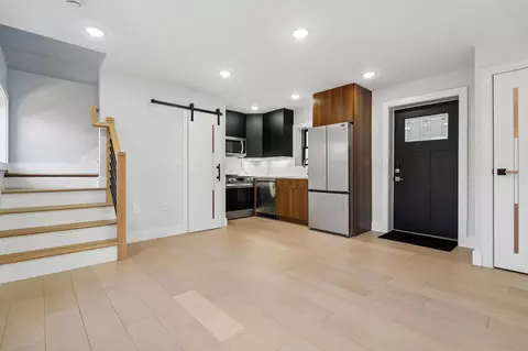 6 Elizabeth St #A, Jersey City, NJ 07306