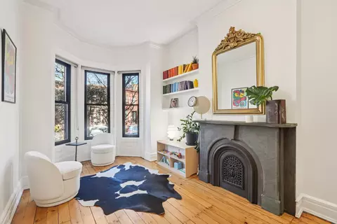 13 Emory St, Jersey City, NJ 07304