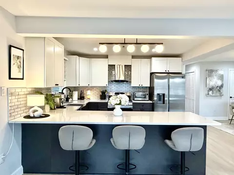 28 W 22nd St #B, Bayonne, NJ 07002