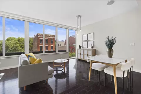93 Bright St #4, Jersey City, NJ 07302