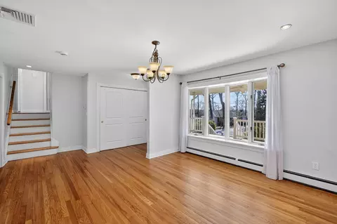 33 Georgia Dr, Wayne, NJ 07470 photo 4