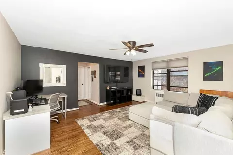 1011 Avenue C #325, Bayonne, NJ 07002