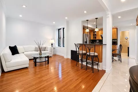 217 44th St #5, Union City, NJ 07087